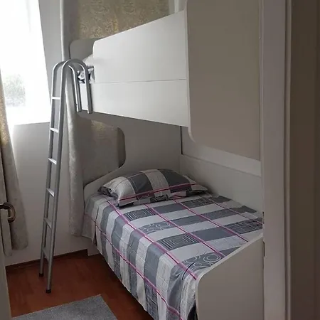 Luksa Lejlighed *
